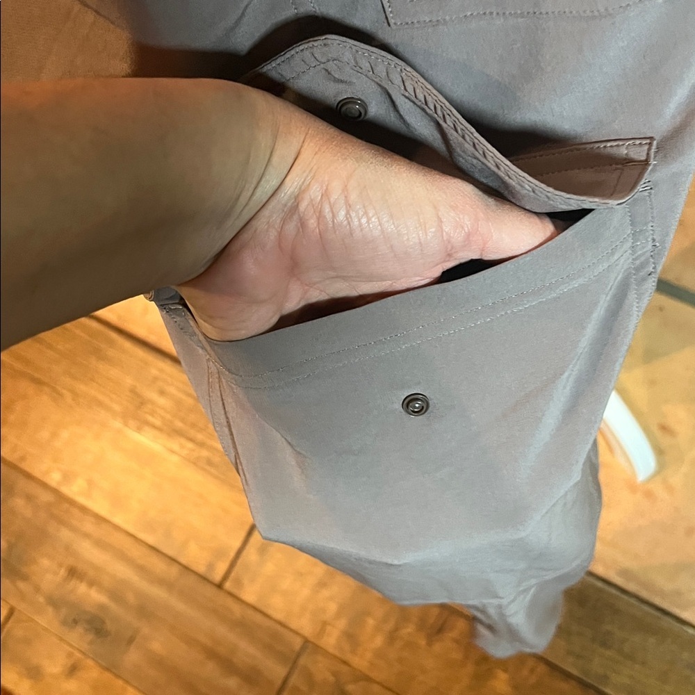 Spanx On The Move Cargo Jogger Pants, size M - Picture 6 of 11